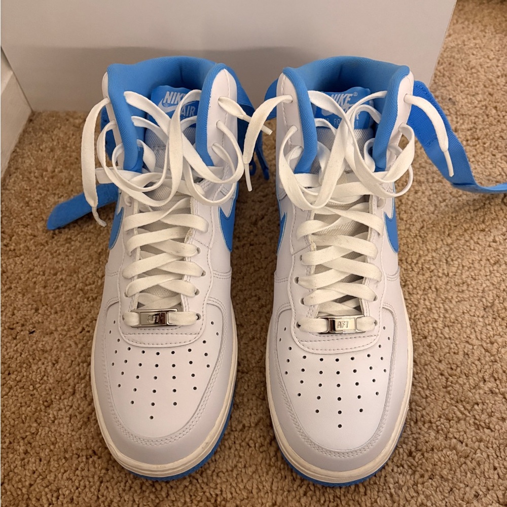 light blue and white nike air force 1 high tops with removable velcro strap - Picture 2 of 9